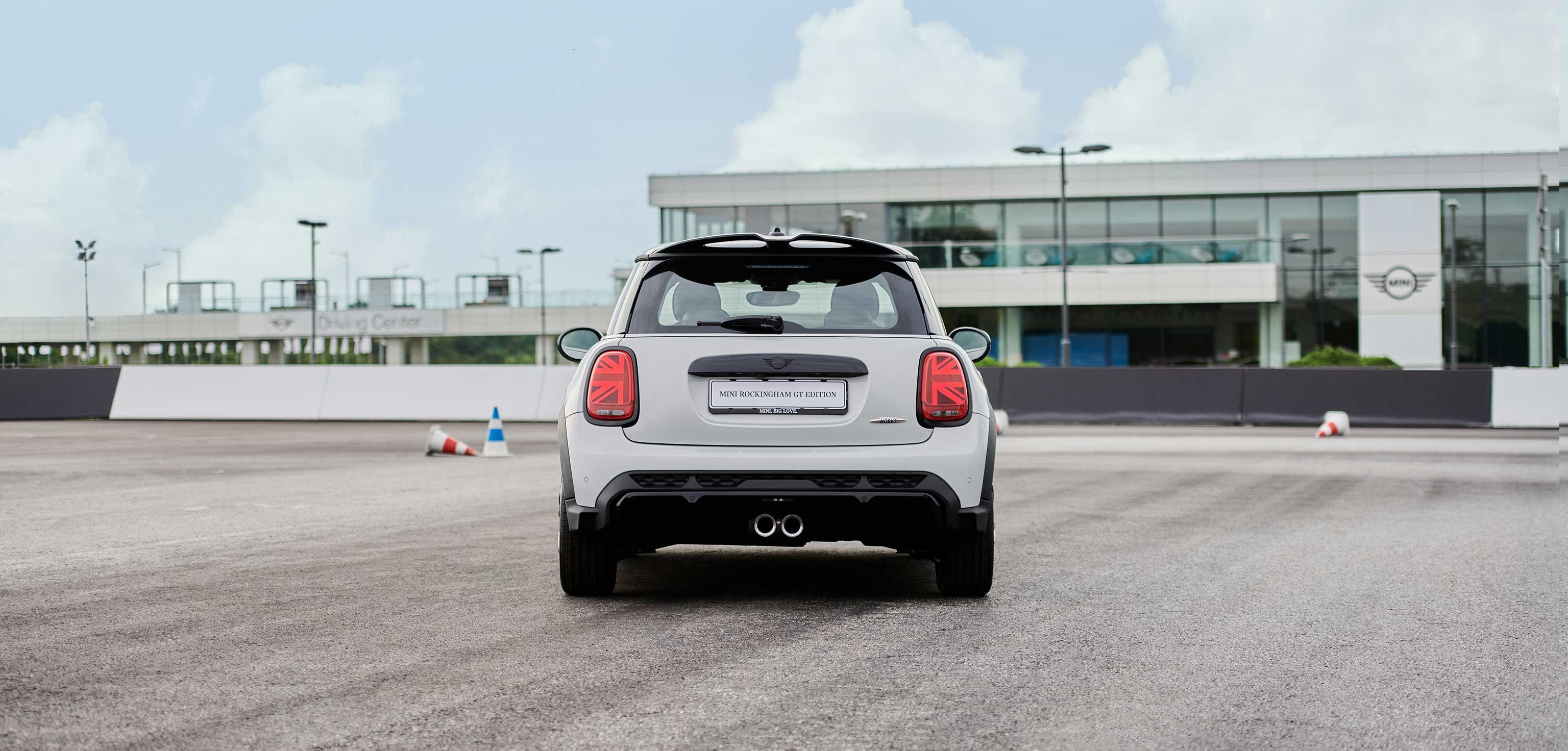 MINI ROCKINGHAM GT EDITION.